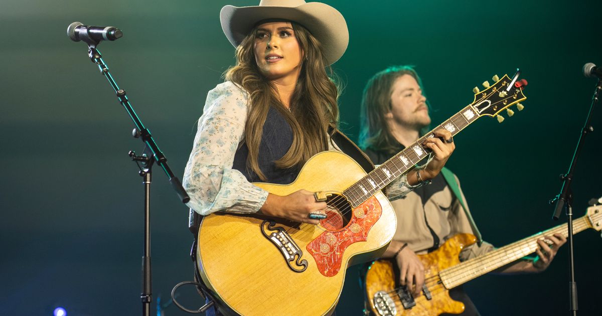 The 60th Academy of Country Music Awards are here. Newcomer Ella Langley leads the nominees
