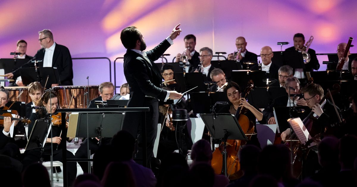 Strauss’ ‘Blue Danube’ is beamed into space as Vienna celebrates with a concert