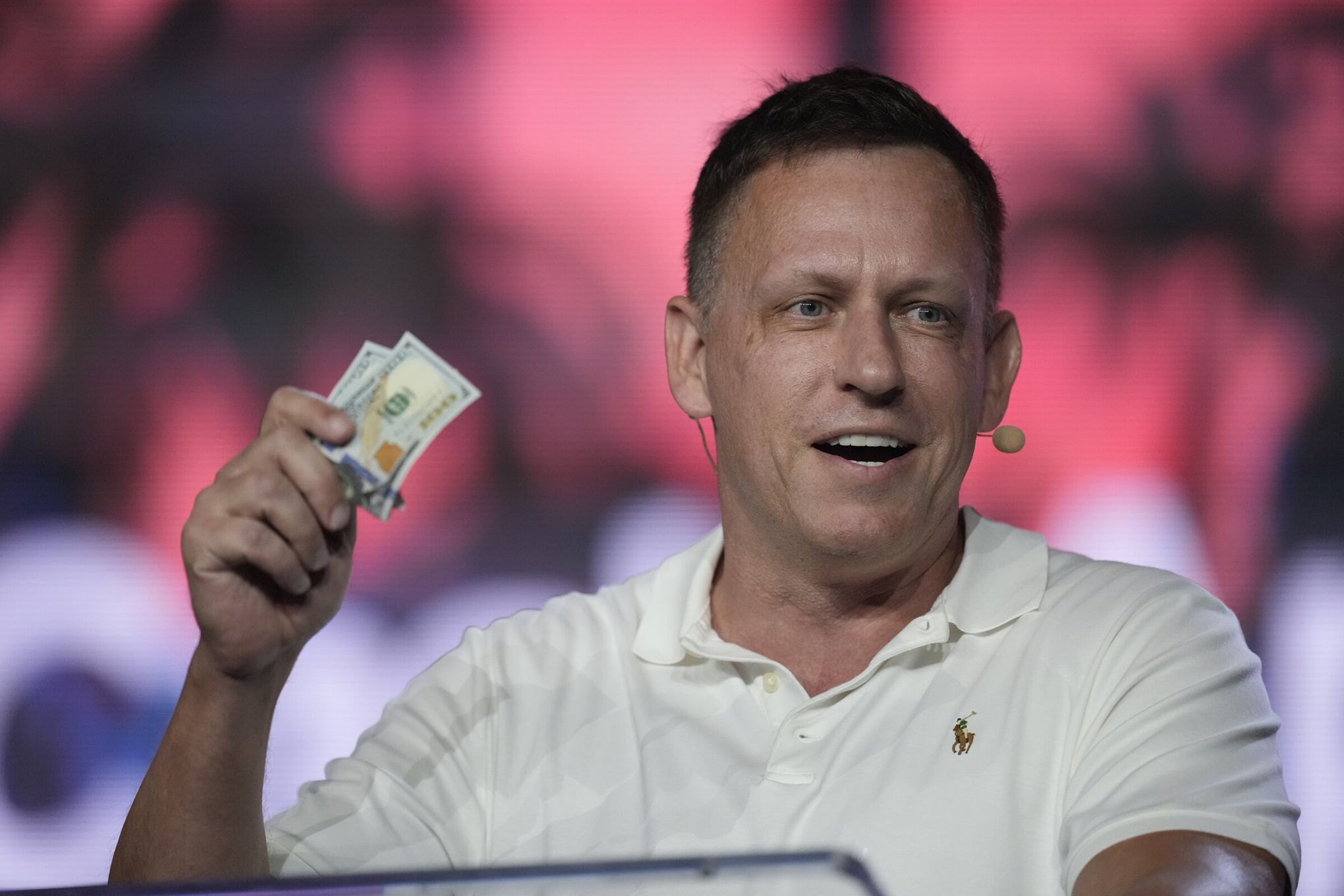 Jeffrey Epstein invested with billionaire Peter Thiel | The Seattle Times