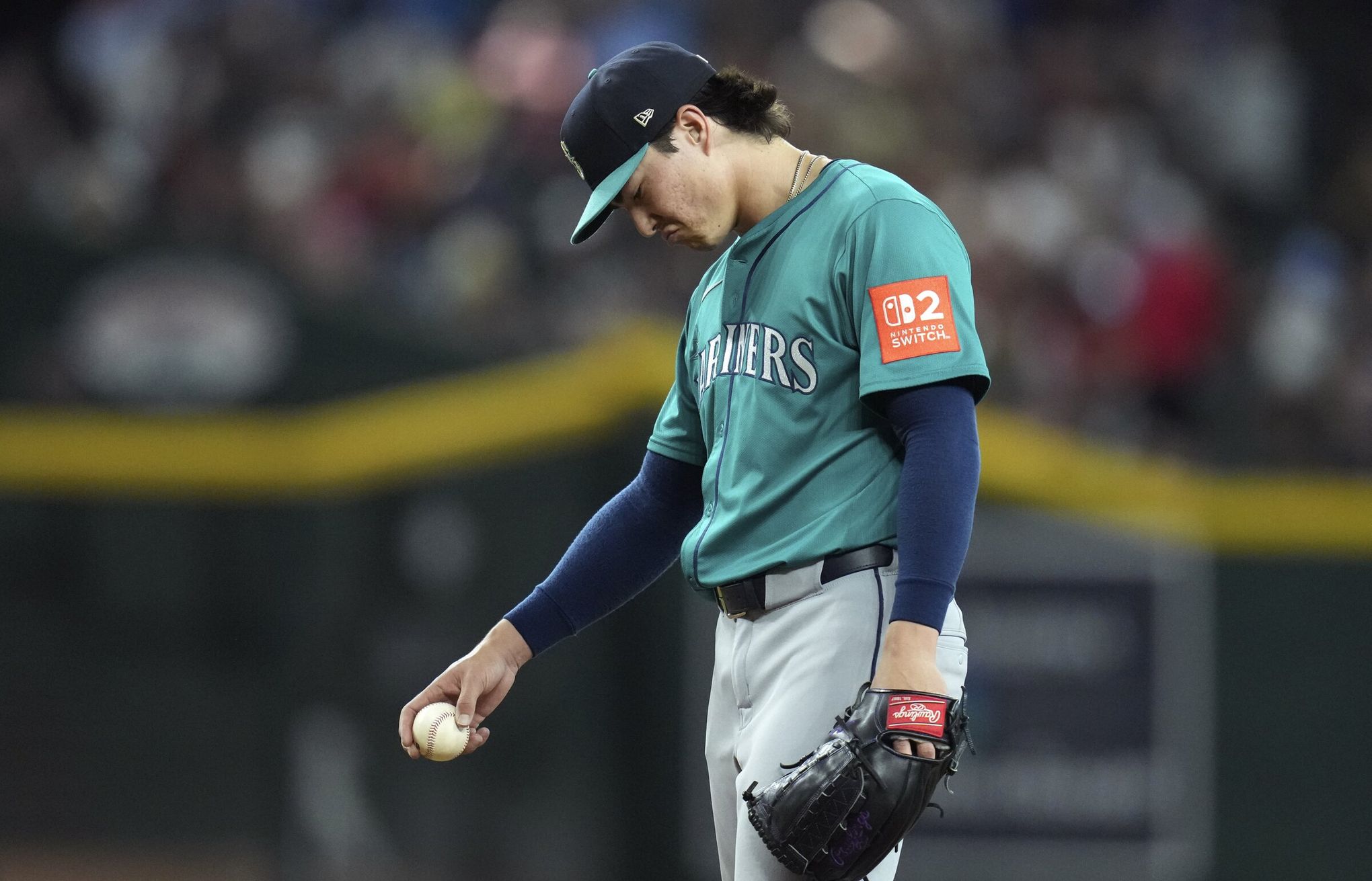 Eugenio Suárez slam gives Mariners bad vibes only as Arizona completes  sweep | The Seattle Times
