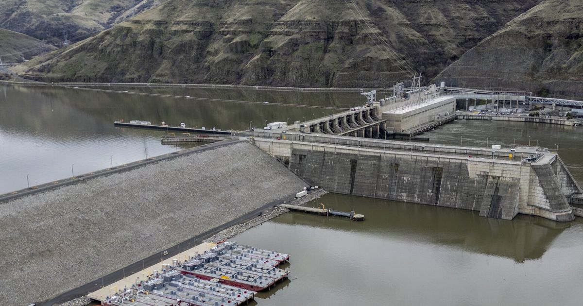 Trump cancels landmark Columbia River agreement with tribes, WA, OR