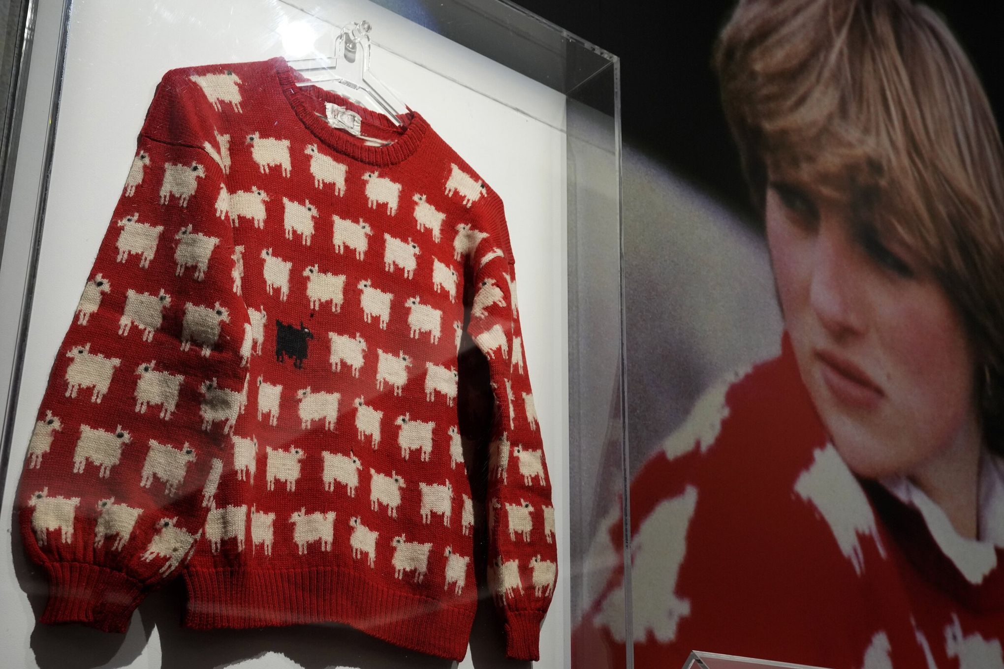 Can you know Princess Diana by owning her things? | The Seattle Times Can you know Princess Diana by owning her things? | The Seattle Times