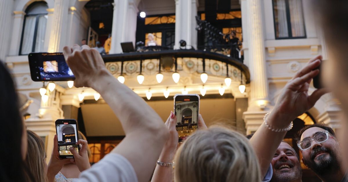 The West End’s hottest seats: The piles of trash outside ‘Evita’