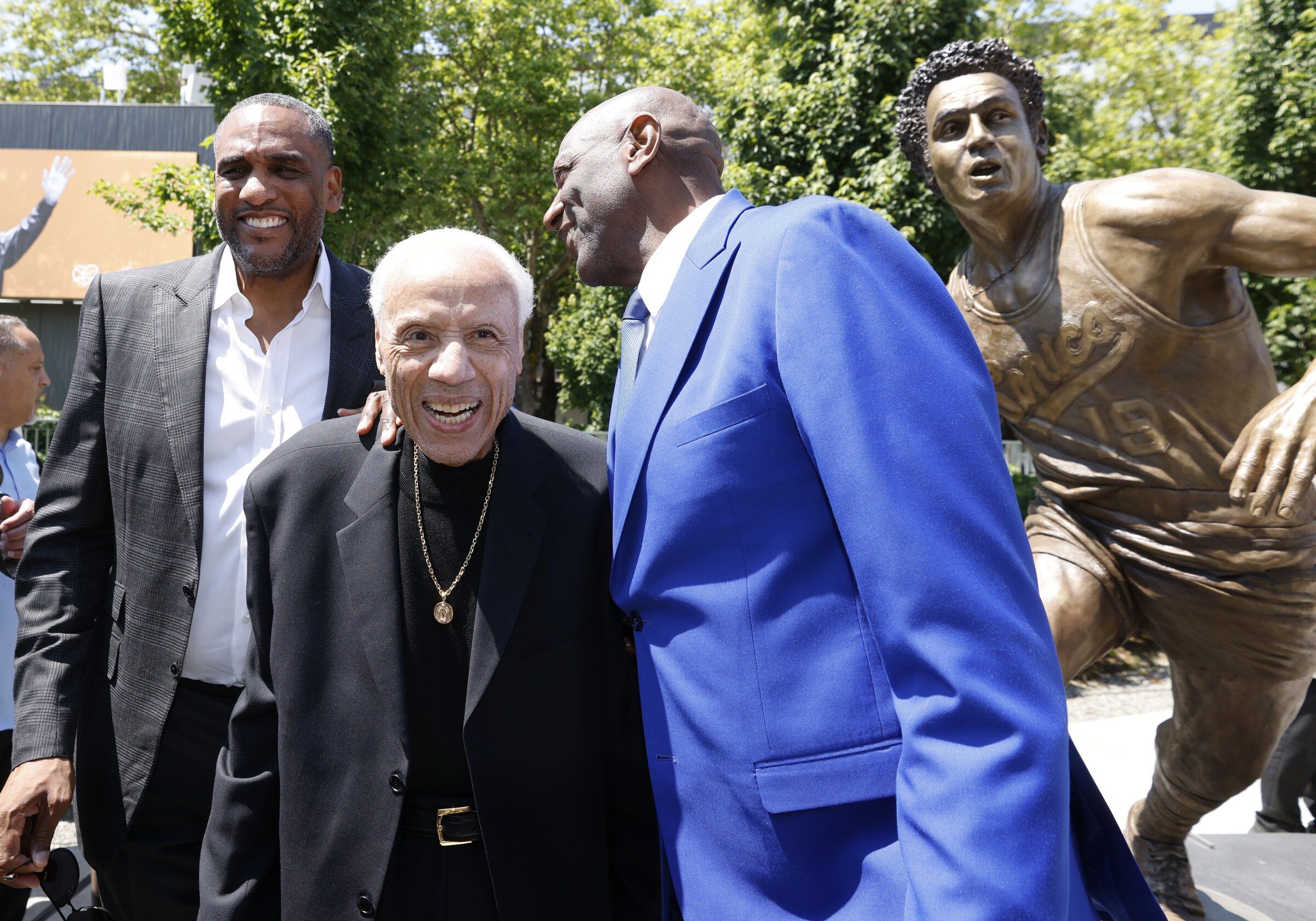Seattle icon Lenny Wilkens honored with statue at Climate Pledge