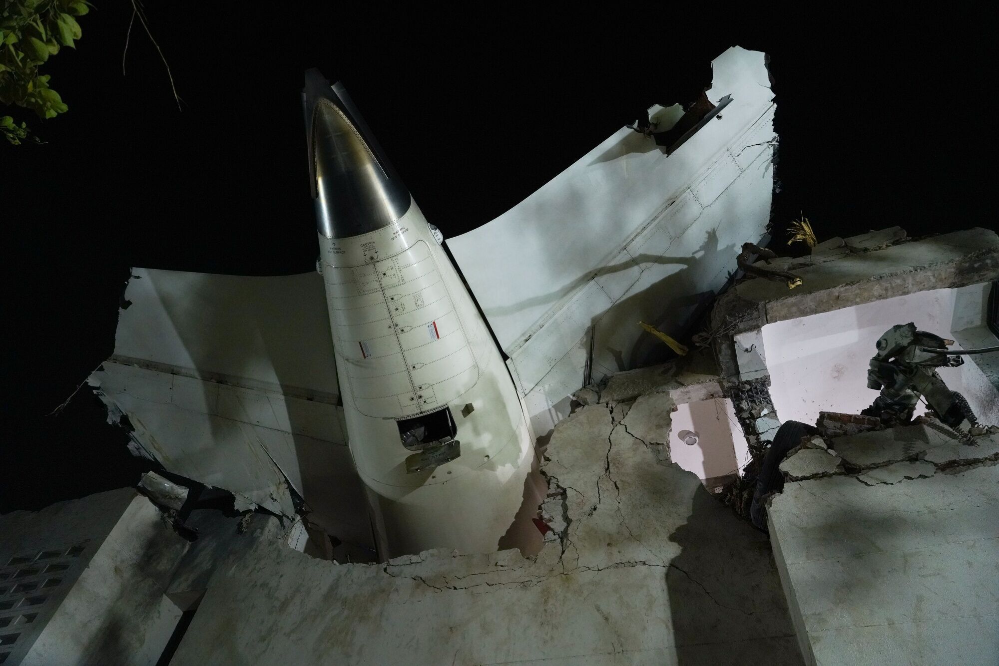 Trump says he offered assistance to India after Boeing crash | The