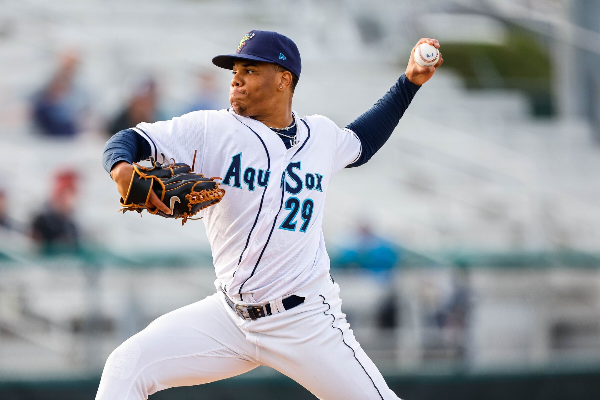 Mariners excited with what they've seen from switch-pitching prospect  Jurrangelo Cijntje | The Seattle Times