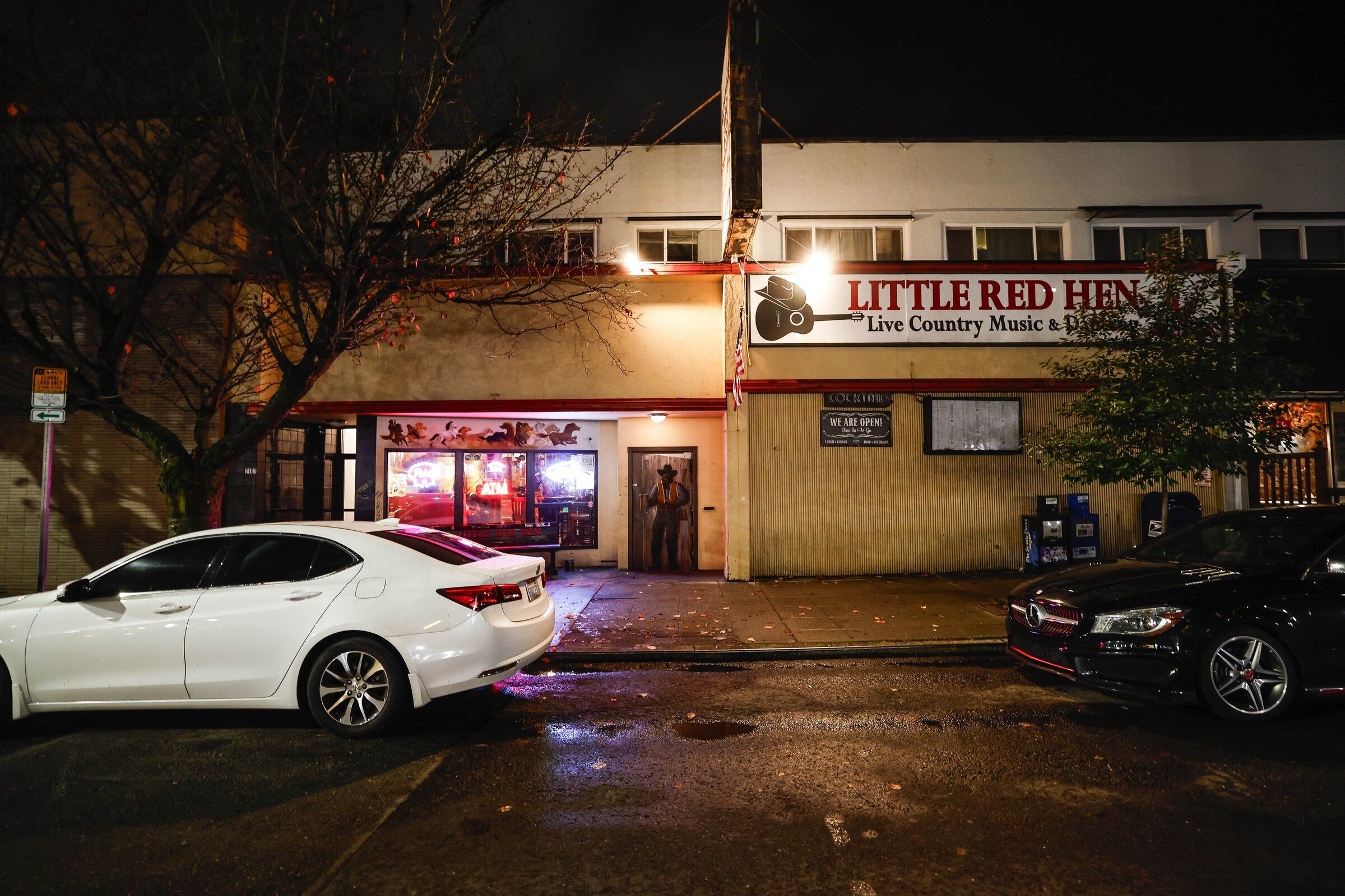 Longtime Seattle dive bar Little Red Hen faces lease termination