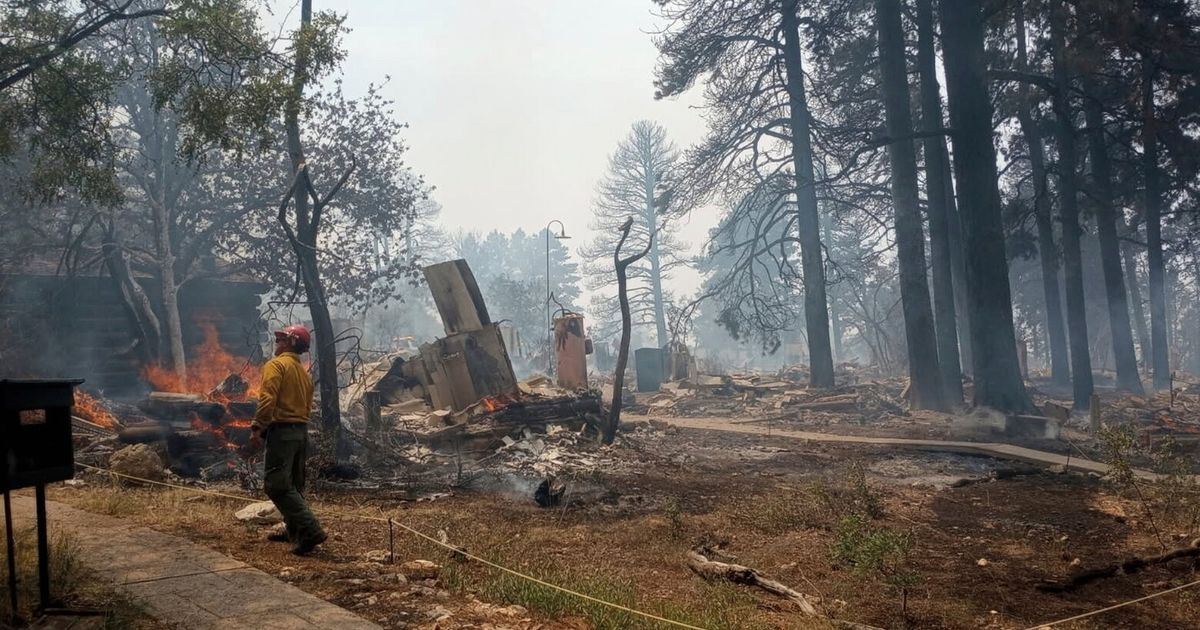 Wildfire destroys a historic Grand Canyon lodge and other structures | The  Seattle Times