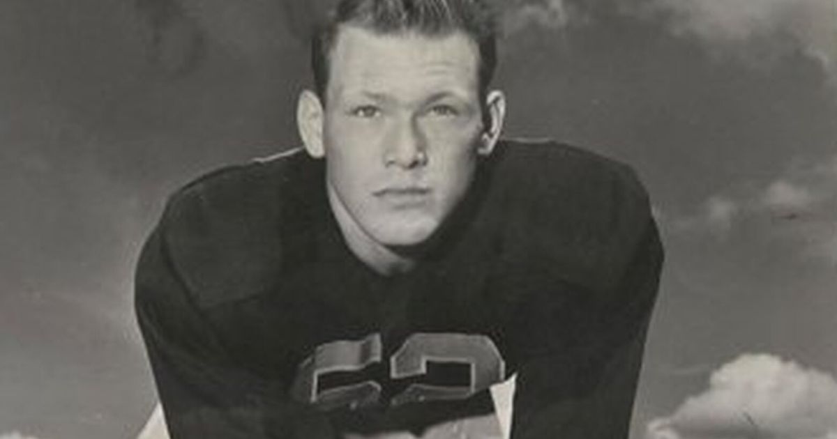 Former Husky football star dies at 93