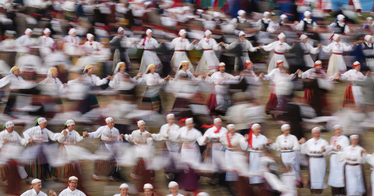 Thousands of voices unite in song at traditional choir festival celebrating Estonia’s culture