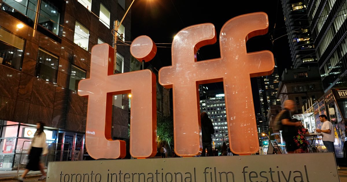 Toronto International Film Festival sets lineup with Sydney Sweeney, Aziz Ansari and ‘Knives Out 3’