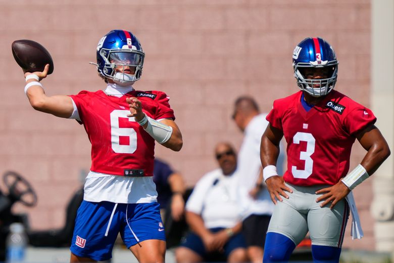 Giants open camp with Jaxson Dart in the spotlight but Russell Wilson still starting quarterback | The Seattle Times