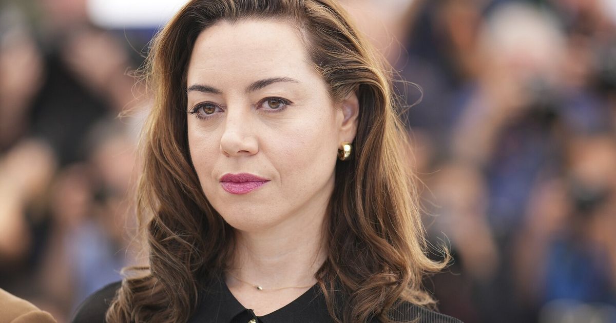 Aubrey Plaza and Christopher Abbott are having a baby