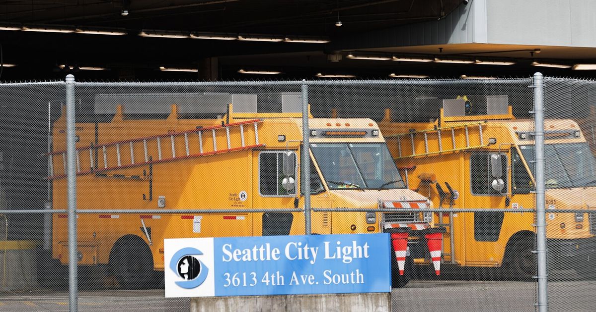 South Seattle hit with broad power outage