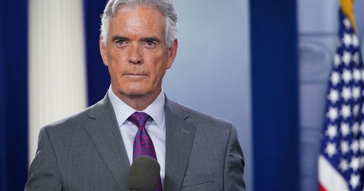 Fox News anchor John Roberts hospitalized with 'severe' malaria | The Seattle Times
