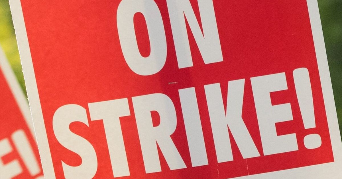 Evergreen strike ends, school year begins