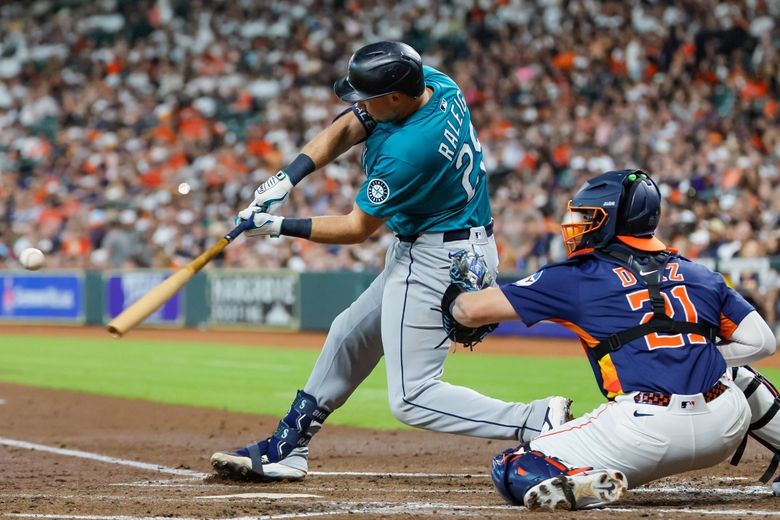 Mariners' Cal Raleigh hits homer No. 58, moves closer to AL record | The  Seattle Times