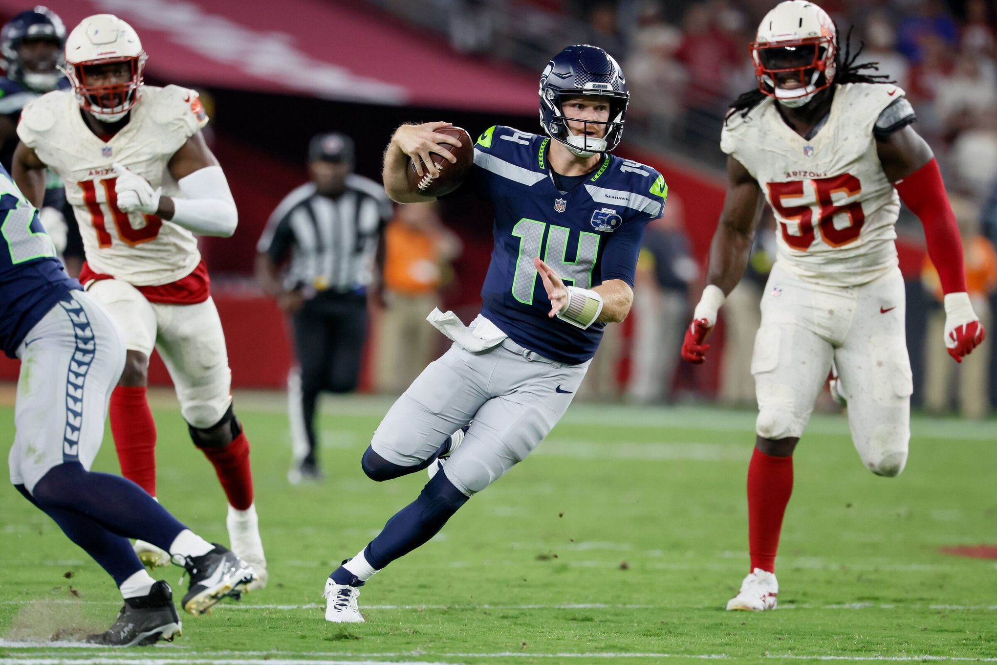 Live: Seahawks-Cardinals: Live updates, score, how to watch 'Thursday Night  Football' | The Seattle Times