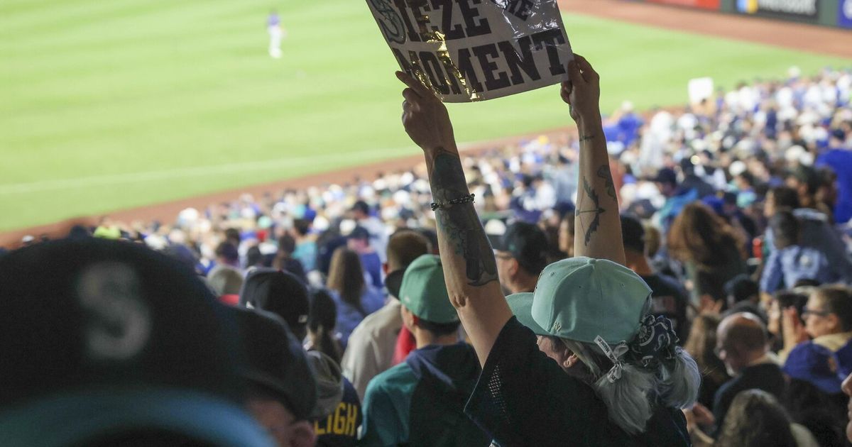 Mariners clinch AL West, Cal Raleigh hits No. 60: Reaction to memorable ...