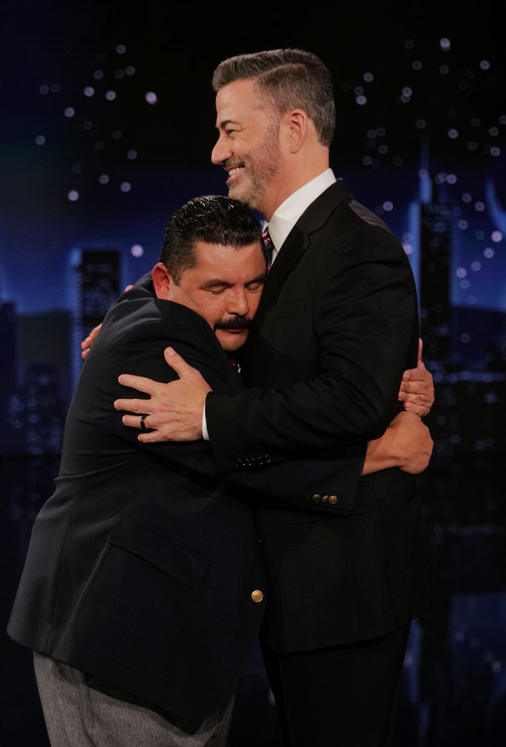Jimmy Kimmel's return to late night sparks reactions from celebrities and  politicians | The Seattle Times
