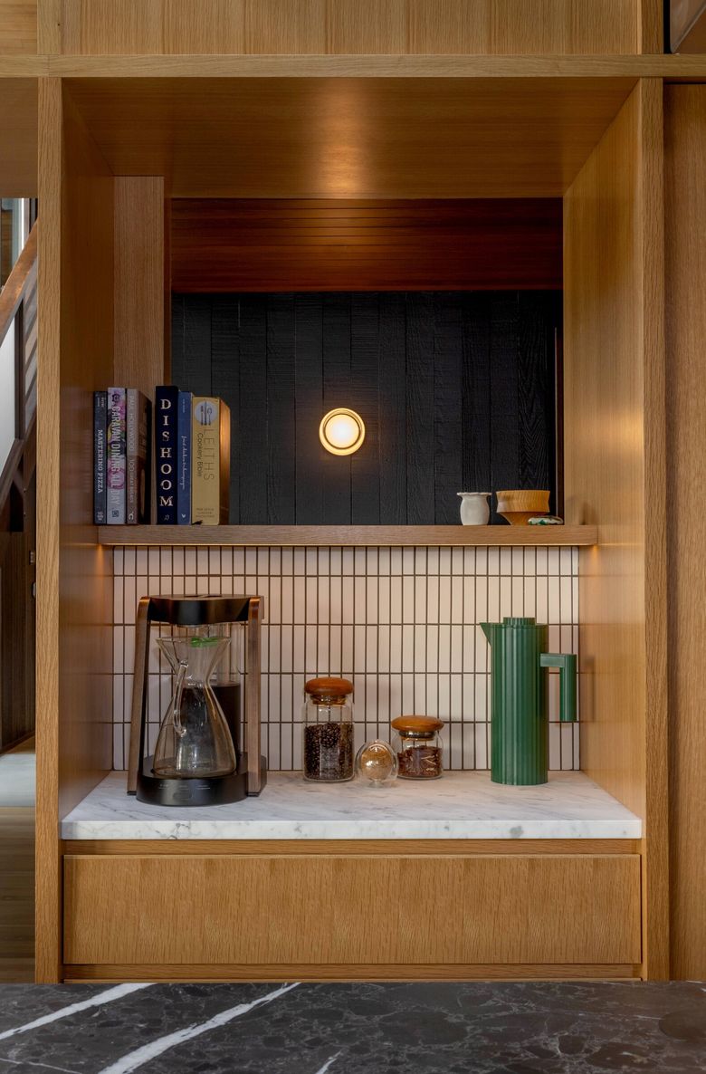 A new coffee station uses materials that harmonize with the home’s original design. (Rafael Soldi)