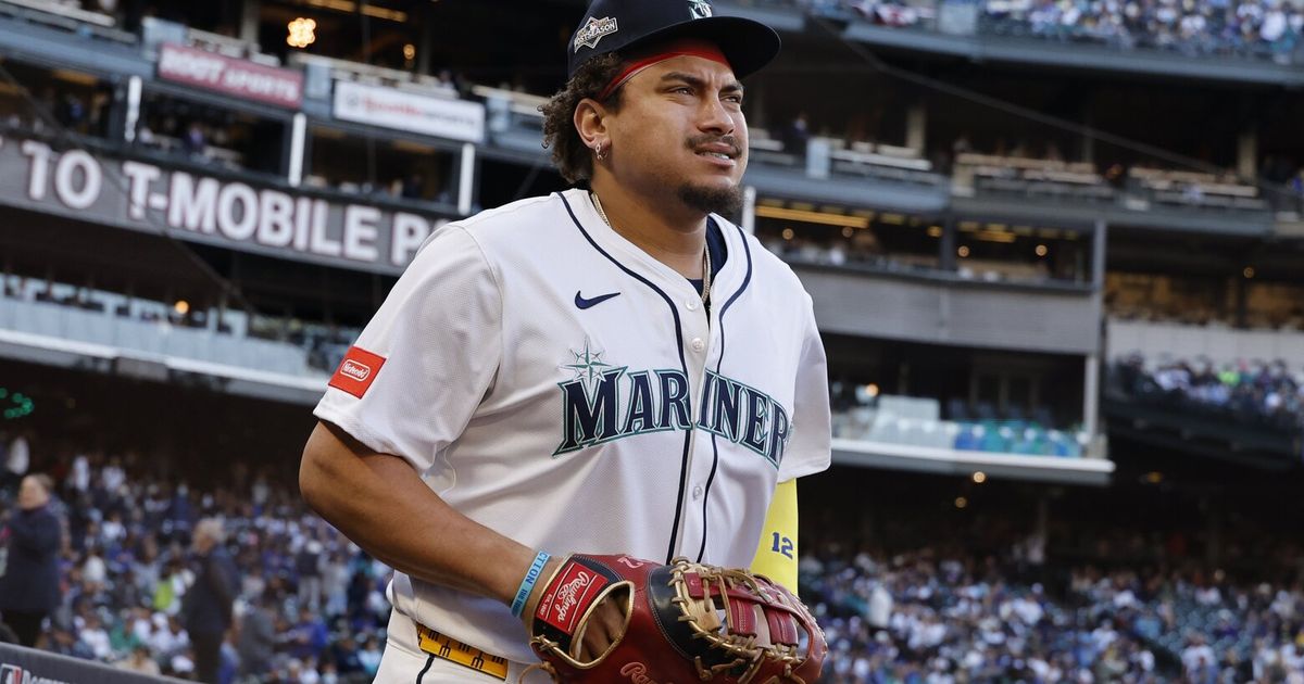 Josh Naylor returns to Mariners for ALDS Game 3 against Tigers