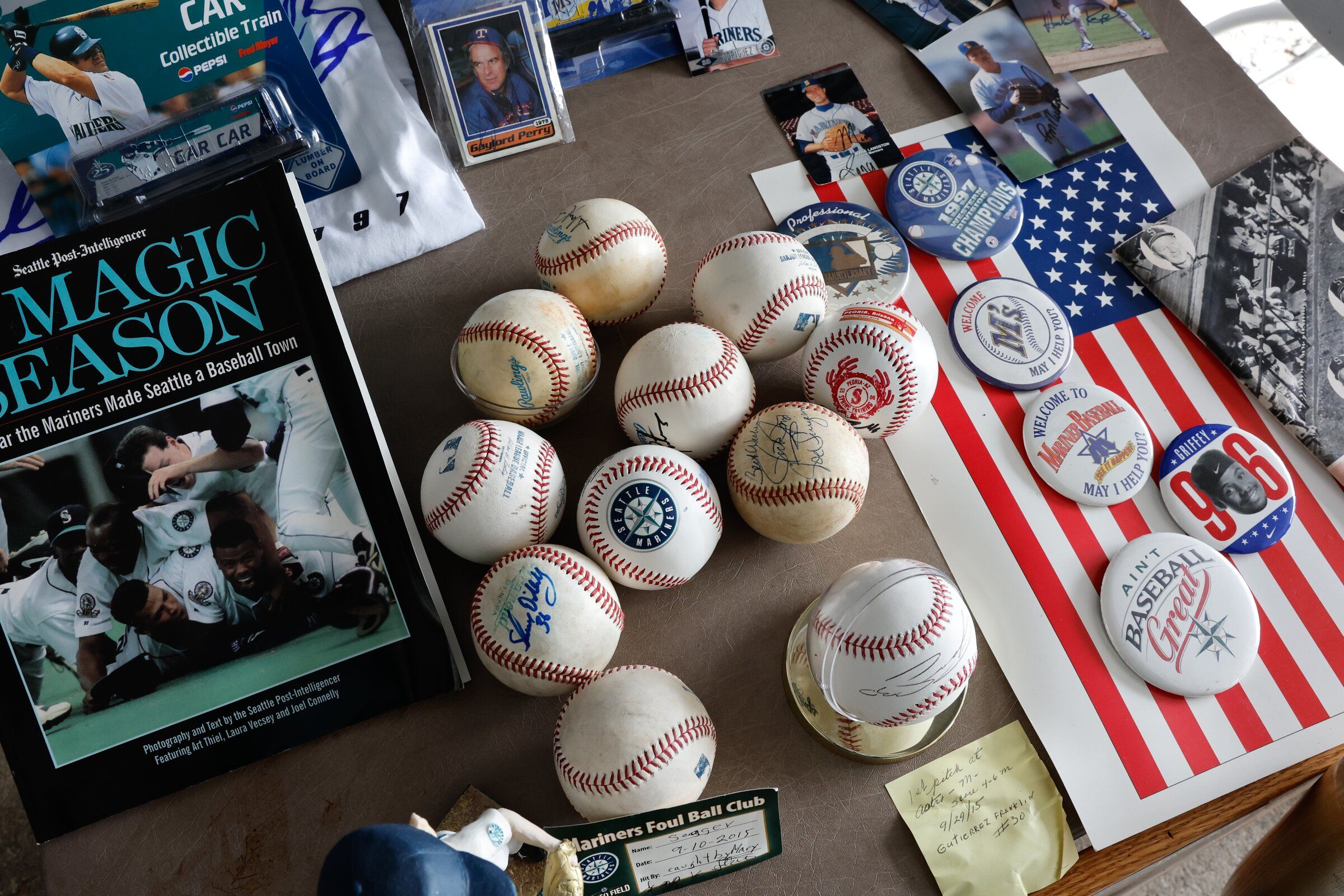 MARINERS 記念ボール Mariners Ken Griffey Jr. 