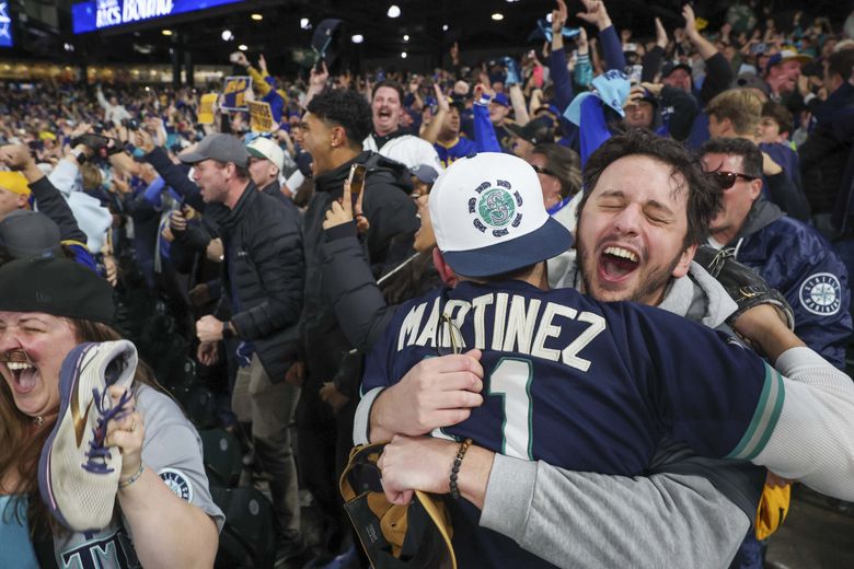 Mariners-Tigers ALDS Game 5: Fans say 2025 season has been pure magic | The Seattle Times