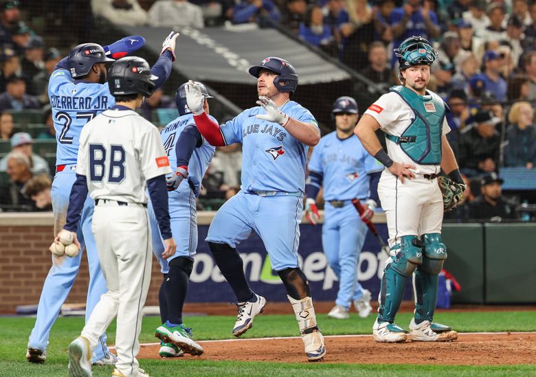 Recap: Mariners crushed by Blue Jays in ALCS Game 3 at T-Mobile Park | The Seattle Times