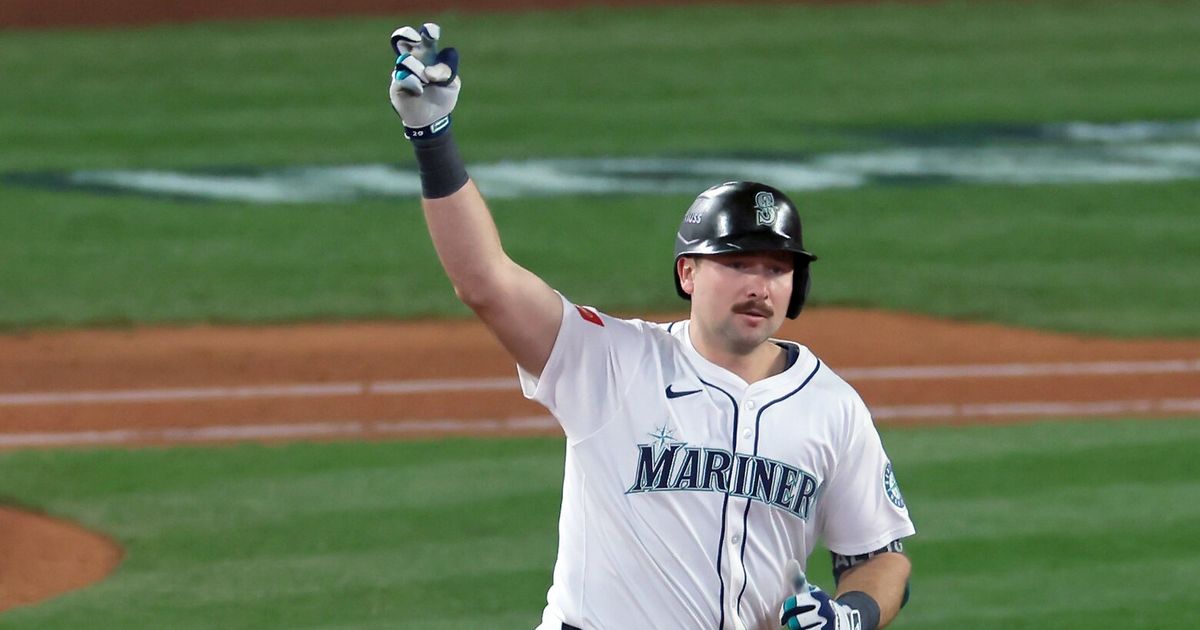 Dramatic homers send Mariners to within a win of reaching World Series The Seattle Times Dramatic homers send Mariners to within a win of reaching World Series The Seattle Times