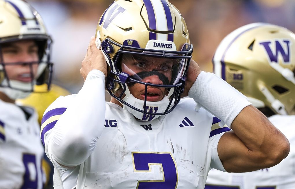 Washington Huskies QB Demond Williams Jr. scuffles in loss to Michigan |  The Seattle Times