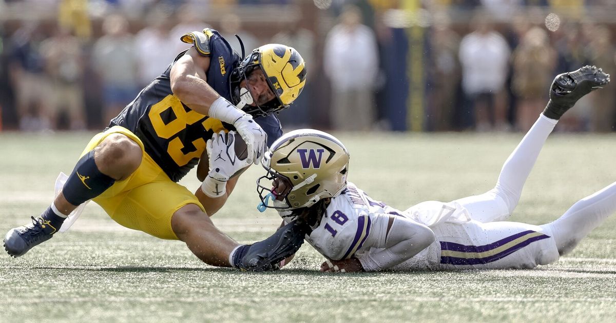 Washington Huskies’ Rylon Dillard-Allen tries to balance his on-field ...