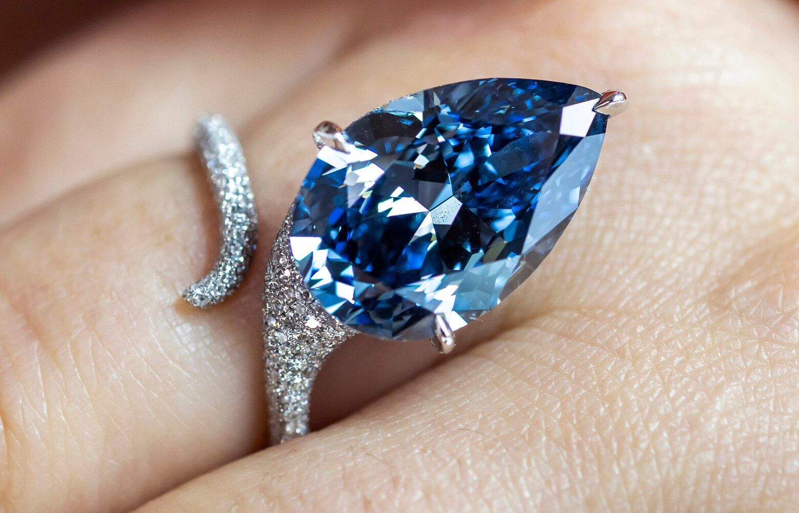 Mellon Blue' diamond sells for $25.6 million at Swiss auction