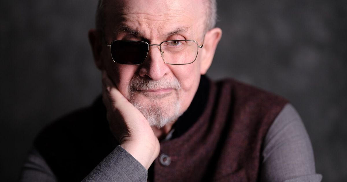 Salman Rushdie will receive a National Book Award medal for lifetime achievement