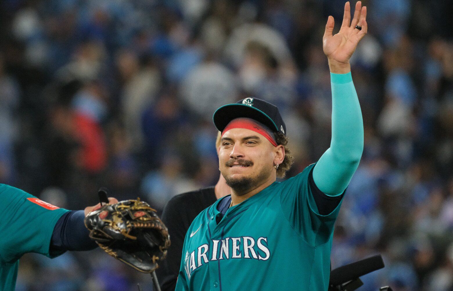 The Mariners' signing of Josh Naylor is official. Here are the