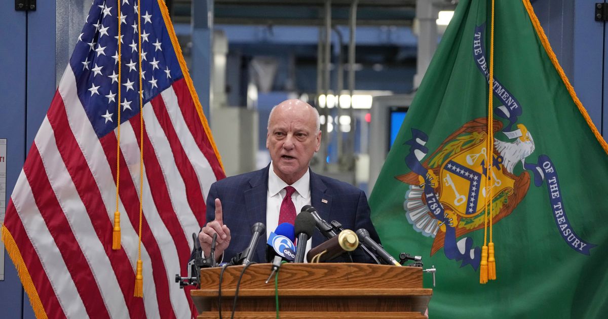 We're sorry. This image does not have any alternative text.