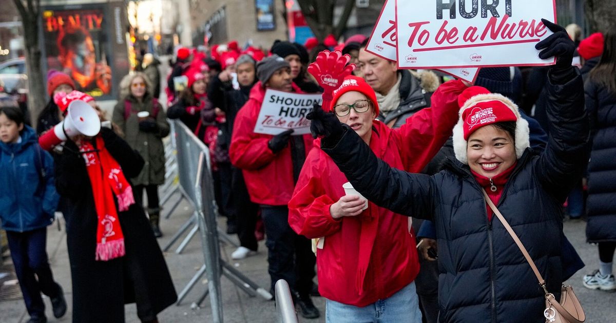 Thousands of nurses go on strike at several major New York City ...
