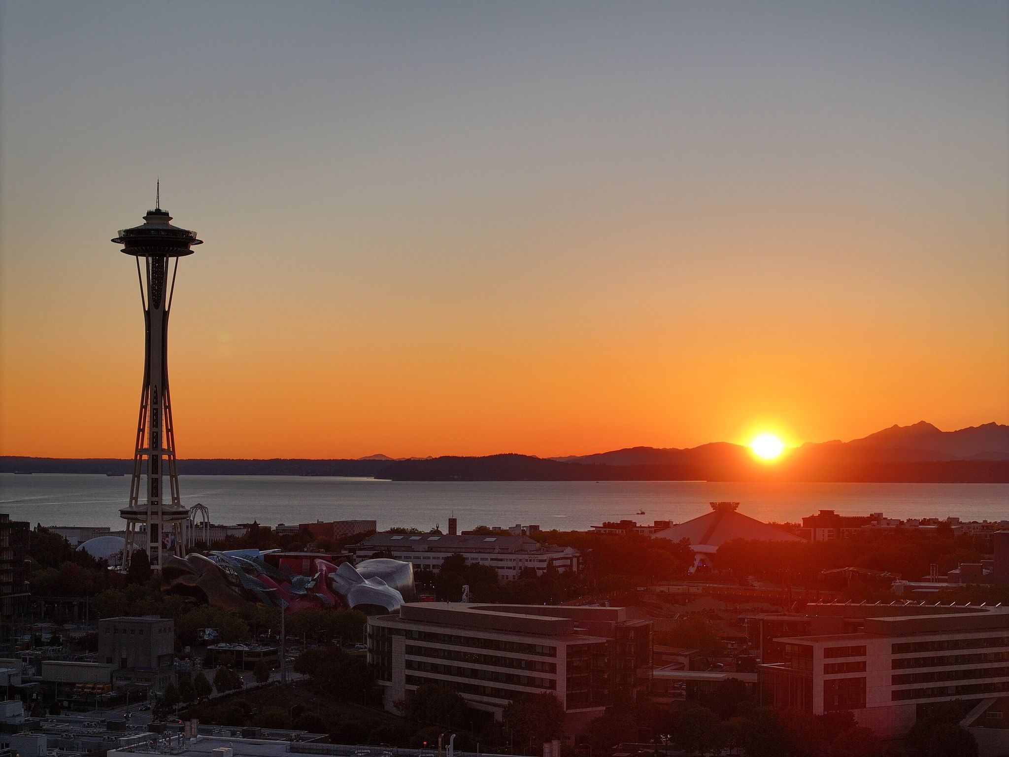 Seattle closes a gap in downtown bike routes to better link the Space Needle with Lumen Field. (Karen Ducey / The Seattle Times, 2025)