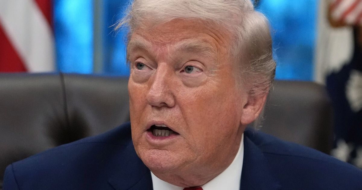 Trump threatens Canada with 50% tariff on aircraft sold in US ...