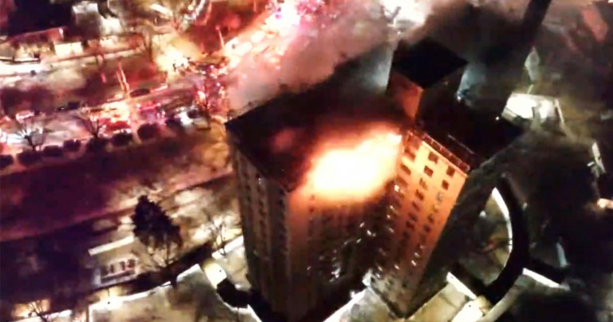 Gas explosion, fire on top floors of New York City apartment building ...