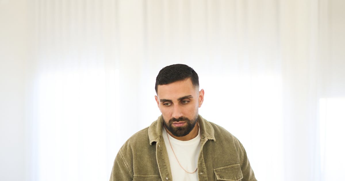 We're sorry. This image does not have any alternative text.