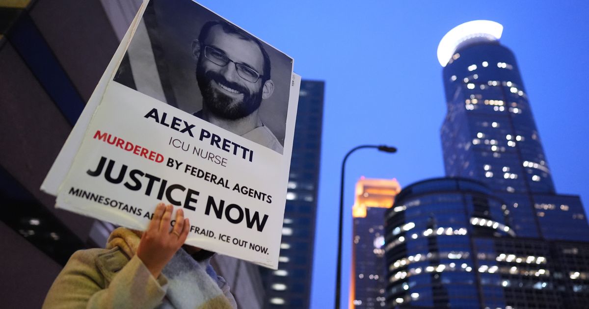 Minnesota killing produces backlash against Trump administration from ...