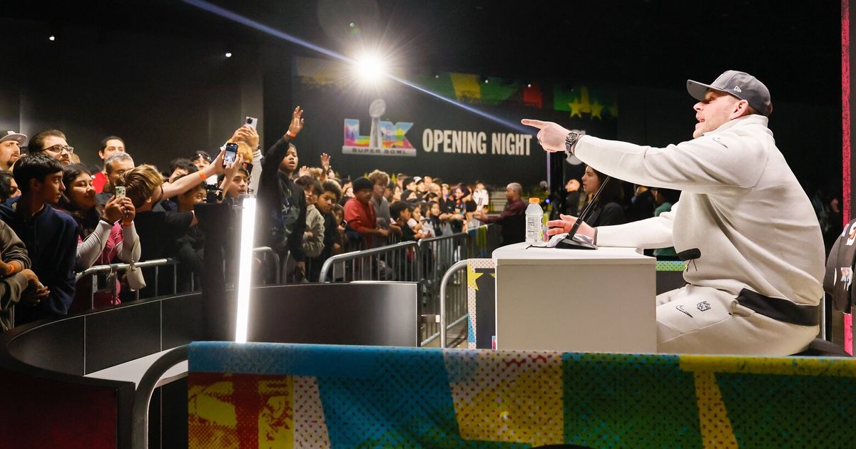 Live: Super Bowl Opening Night live updates, news: Can Seahawks liven up event? - The Seattle Times