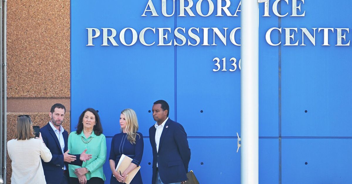 Judge blocks latest limits on lawmaker visits to ICE facilities | The ...