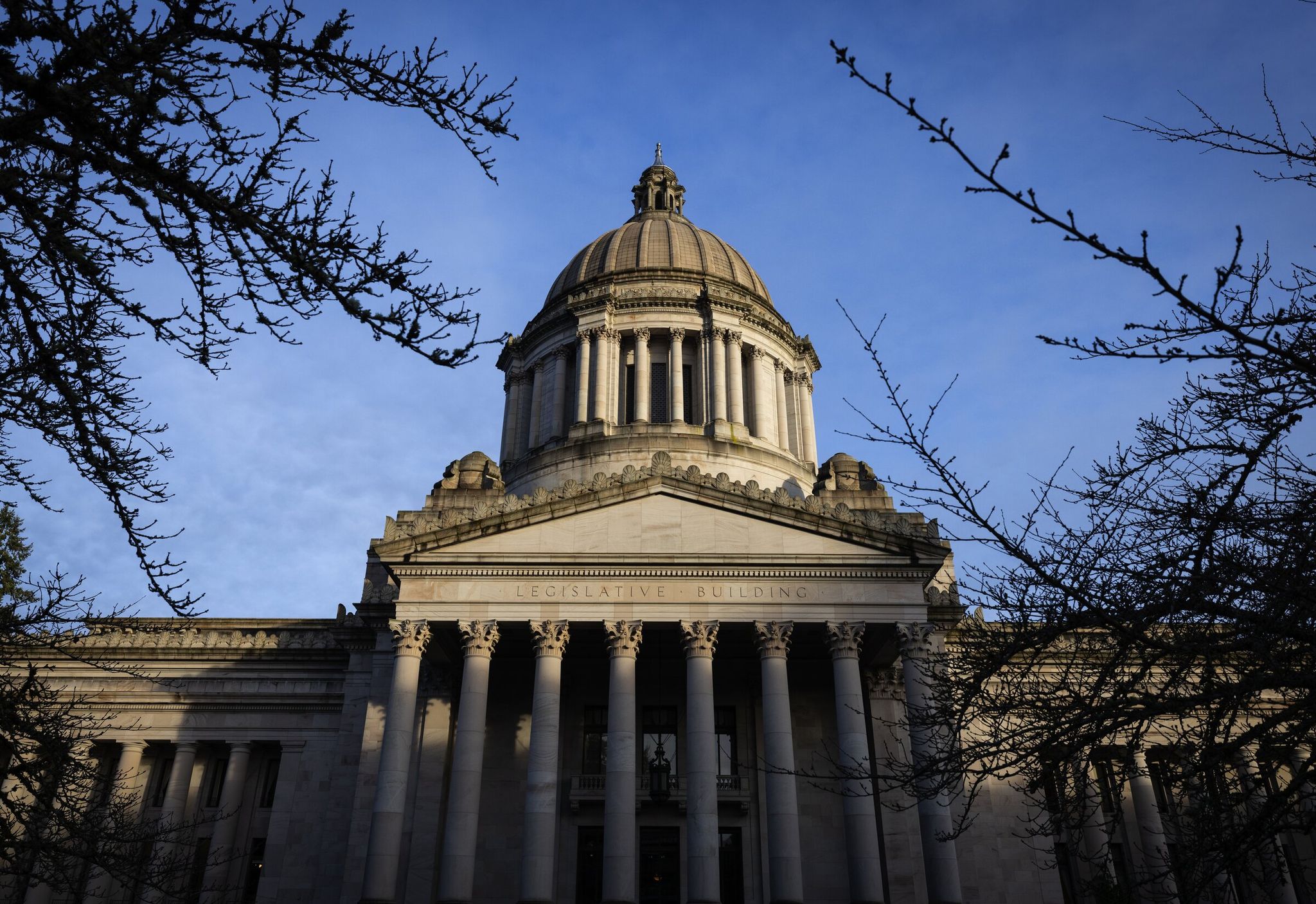 Washington State Capitol in Olympia on Tuesday, Jan. 13. (Ken Lambert / The Seattle Times)