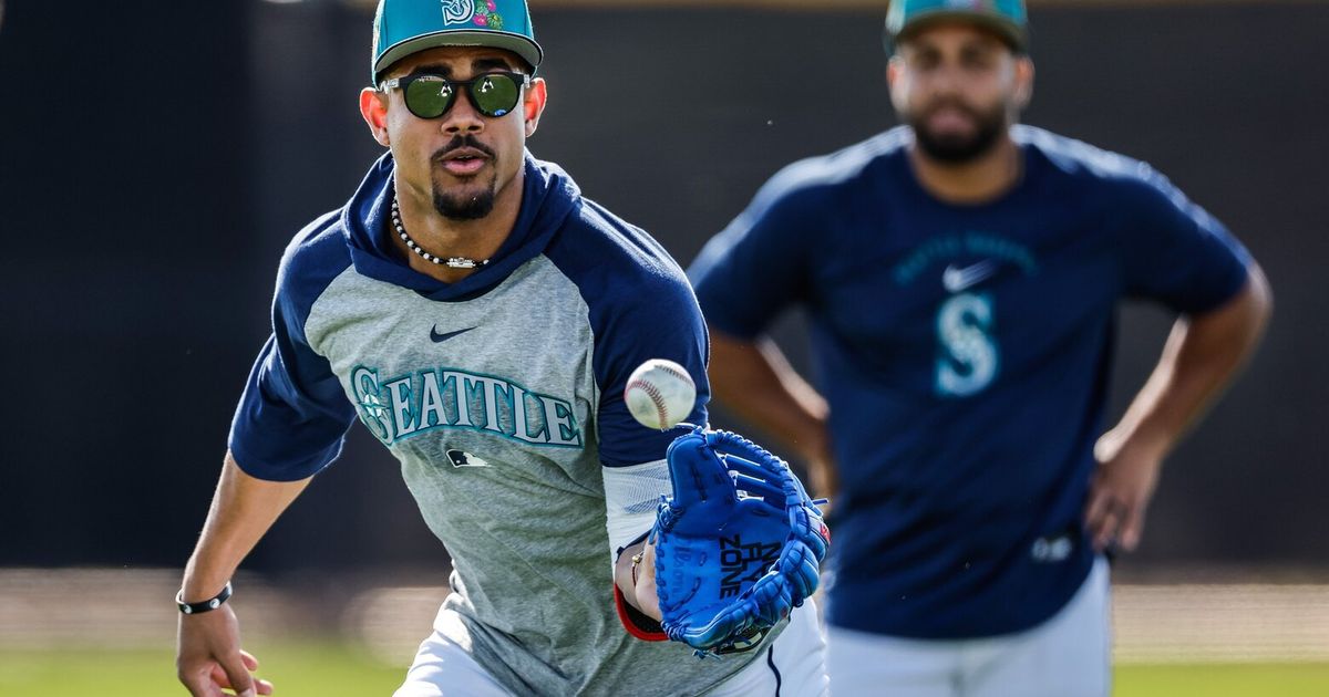 Mariners set to begin spring training game action: Here's what to know