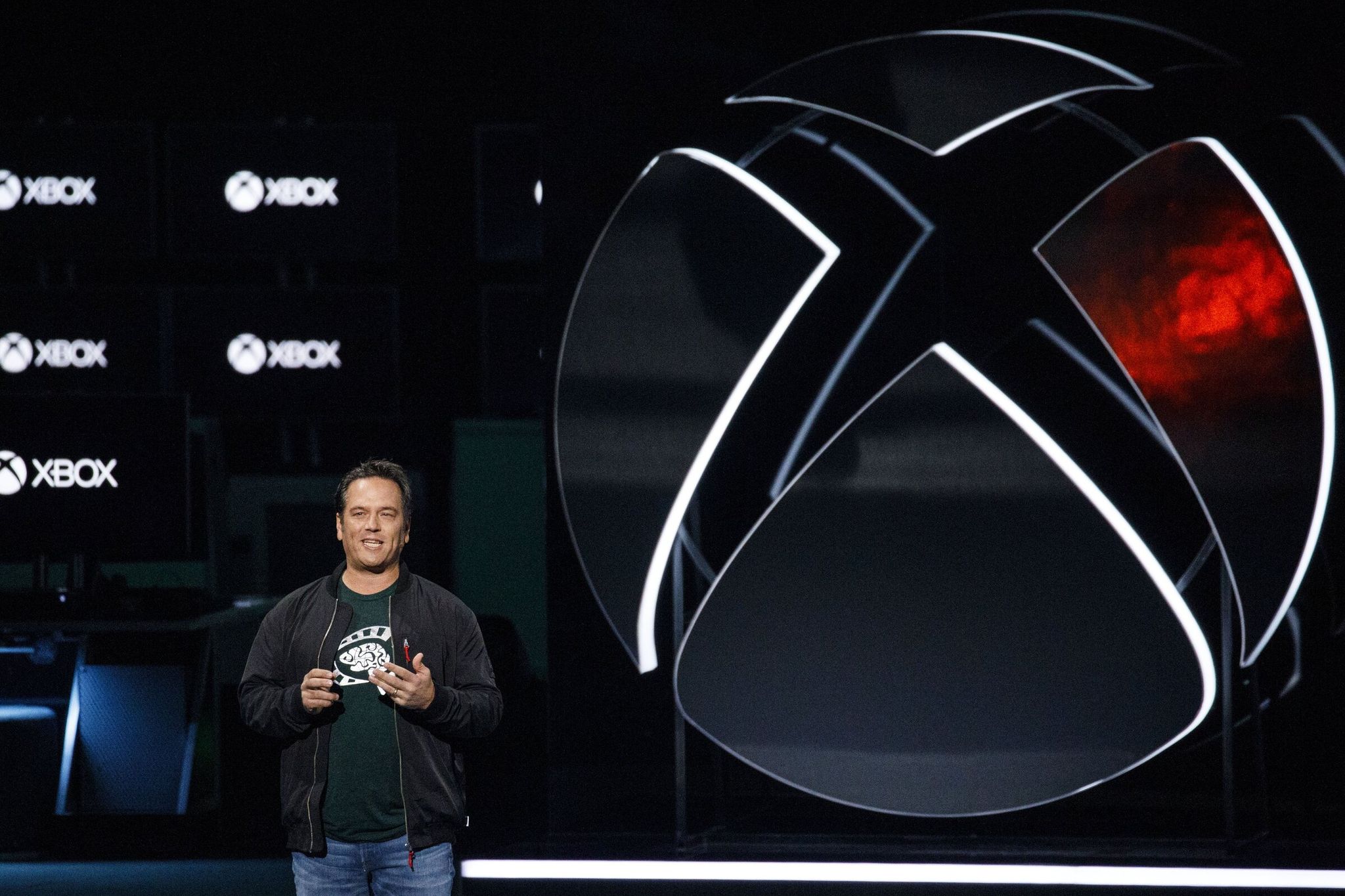 Phil Spencer, executive vice president of gaming at Microsoft, speaks at Xbox’s event ahead of the E3 2019 Electronic Entertainment Expo in Los Angeles. Spencer is retiring after 38 years at Microsoft. (Patrick T. Fallon / Bloomberg)