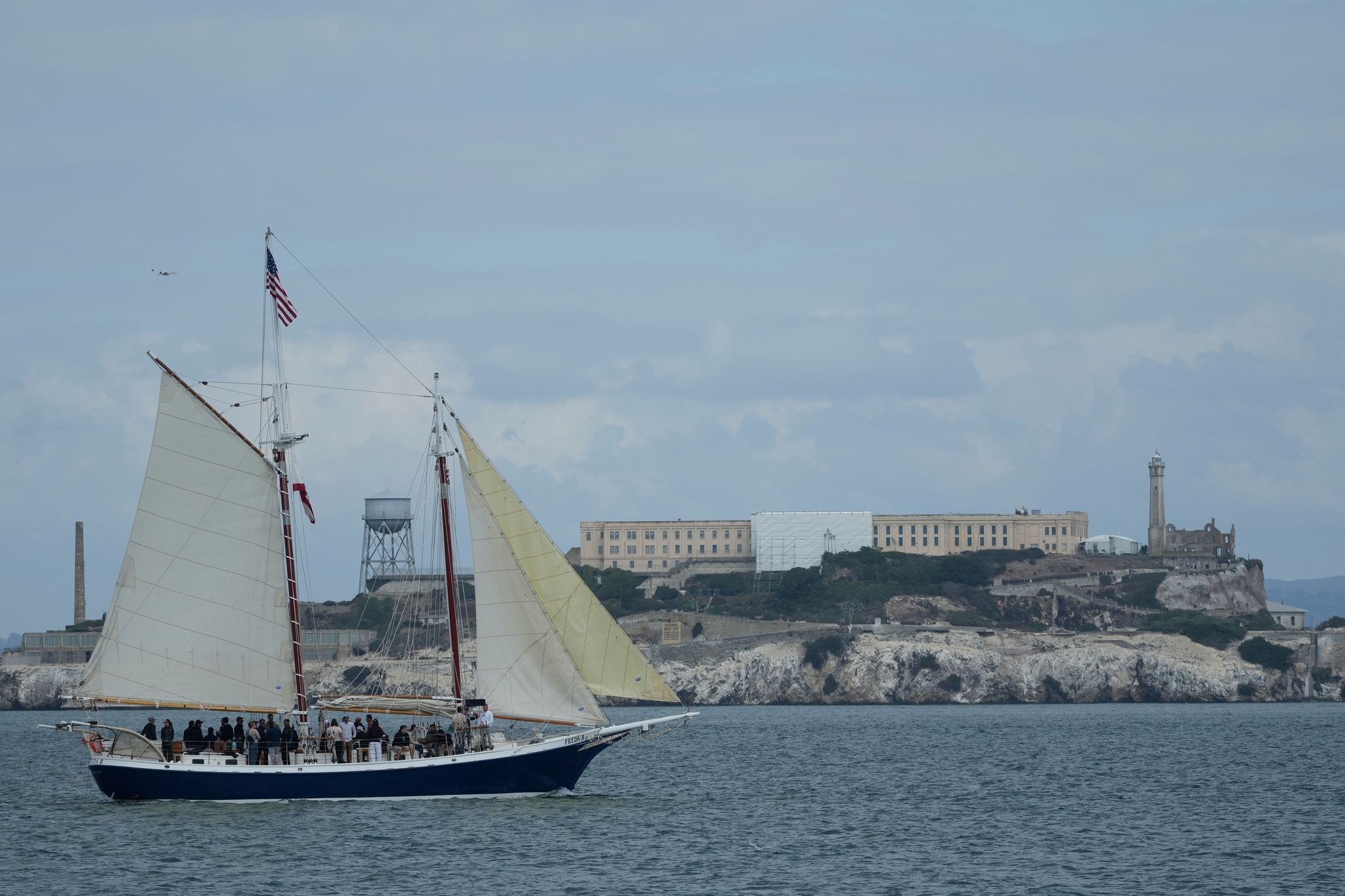 Boat sailing in front of Alcatraz Island in San Francisco on Oct. 10. (AP photo/Jeff Chiu)