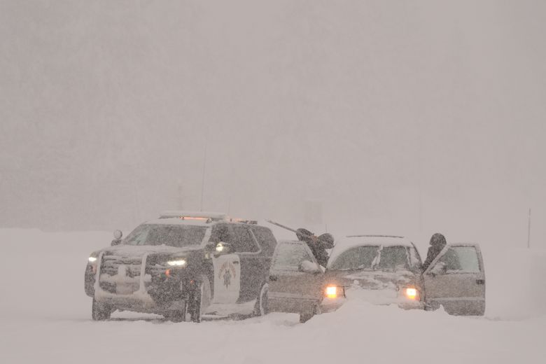 8 backcountry skiers found ᴅᴇᴀᴅ and 1 still missing after California  avalanche | The Seattle Times