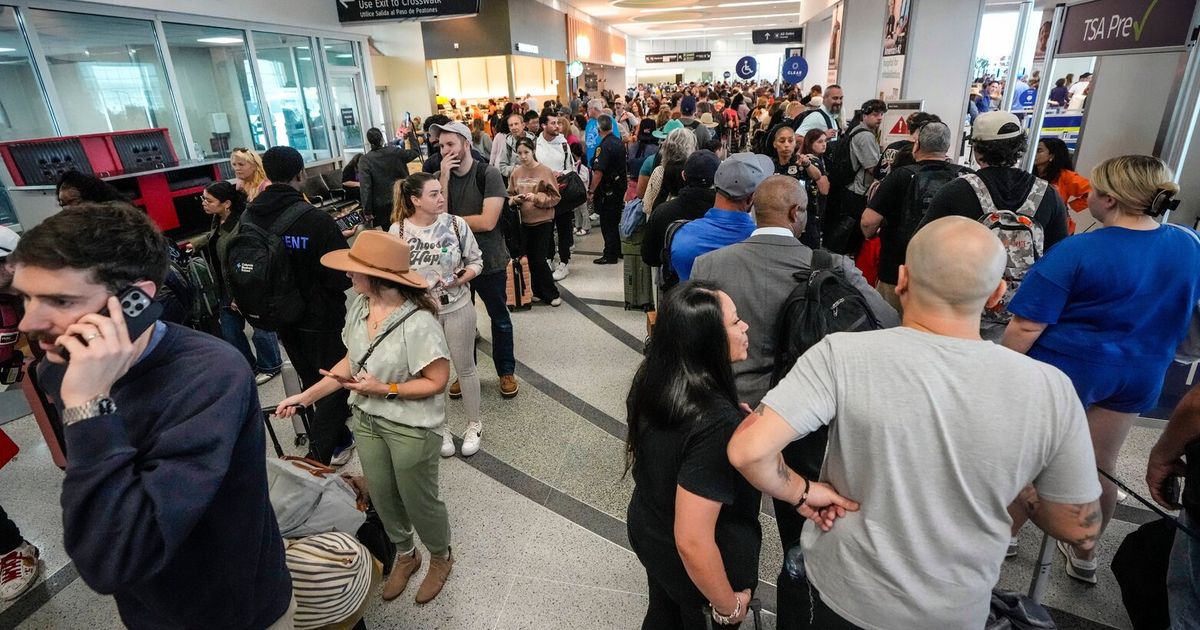 Homeland Security restarts Global Entry program after travelers faced ...